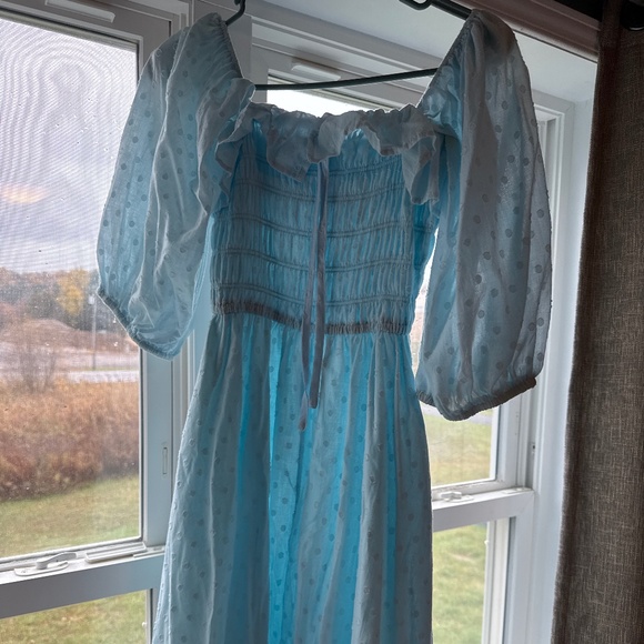 Dress - Picture 1 of 3